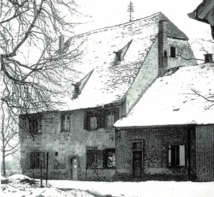 Vor der Sanierung: Das "Rote Haus" in Karlsruhe (Bild: Archiv)